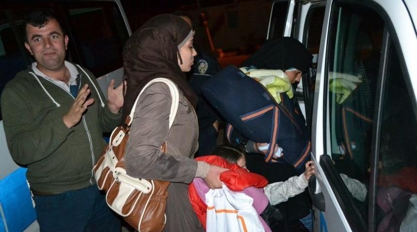 3&rsquo;&uuml; &Ccedil;ocuk 28 G&ouml;&ccedil;men Kktc Yolunda Denizde Yakalandı