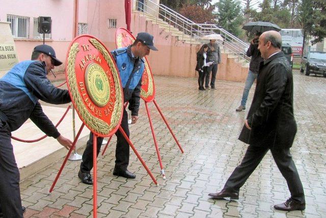 Araban’da 18 Mart Şehitlerini Anma Programını Şiddetli Sağanak Yağış Bile Engelleyemedi