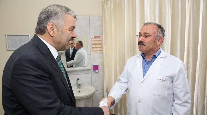 Başkan &Ccedil;elik&rsquo;ten Hastane Ziyareti