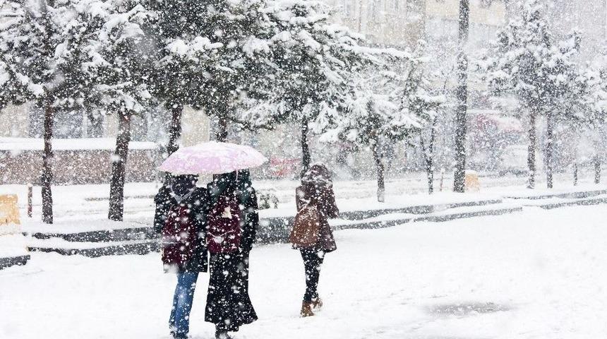 Ahlat&rsquo;ta 8 K&ouml;y Yolu Ulaşıma Kapandı