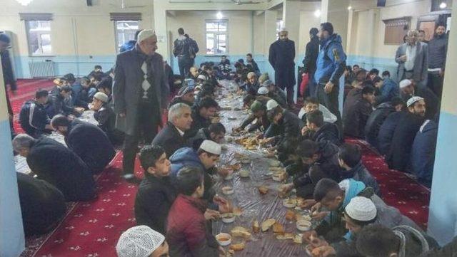 Hakkari’de Çanakkale Ruhu Yeniden Canlandırıldı