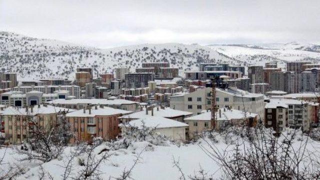 Yozgat&rsquo;Ta Kar Yağışı Etkili Oldu 3