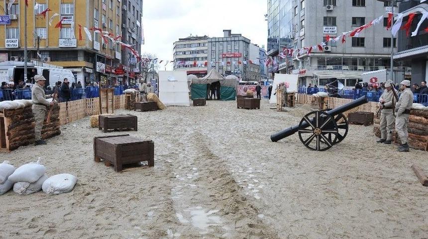&Ccedil;anakkale Savaşı, Gaziosmanpaşa Meydanı&rsquo;nda Yeniden Canlandırıldı