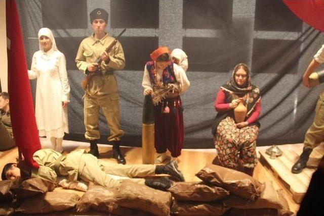 İzmir’in İlçelerinde Duygu Yüklü 18 Mart Törenleri 1