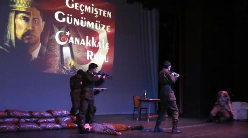 &Ccedil;anakkale Şehitleri Anıldı