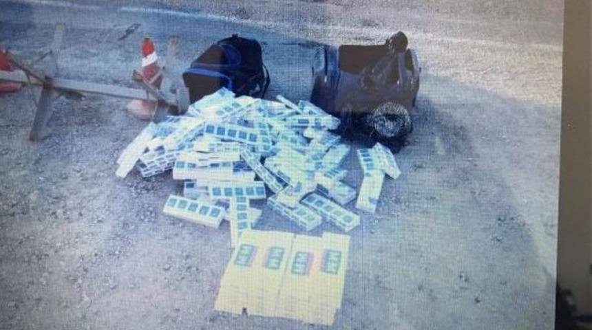 Başkale'de Minib&uuml;s Yolcularının Valizinden Ka&ccedil;ak Sigara &Ccedil;ıktı