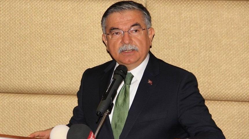 Bakan Yılmaz: "t&uuml;rkiye Şehitlerimizin Uğruna Can Verdiği Değerleri Daha Da G&uuml;&ccedil;lendirecektir"