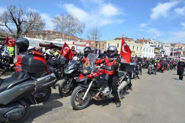 1000 Motosikletli Gelibolu'dan Geçti