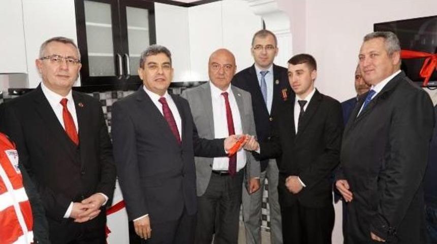 Keşan'da Şehit Oğlunun Yanan Evi Yenilendi