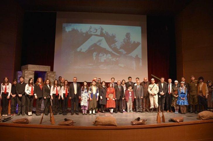 Karabük’te Çanakkale Şehitleri Anıldı G5