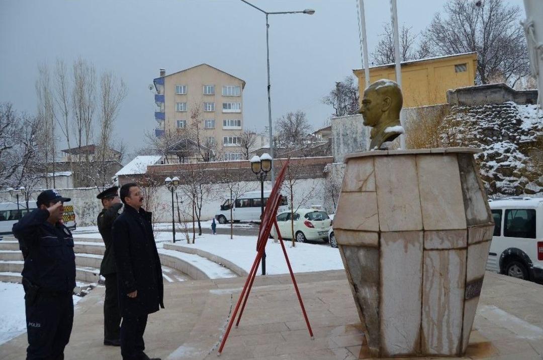 Bitlis&rsquo;te &Ccedil;anakkale Zaferinin 102 Yıl D&ouml;n&uuml;m&uuml; Etkinlikleri