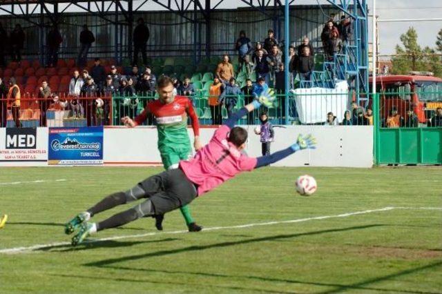 Diyarbekirspor-Sultanbeyli Belediyespor: 4-1