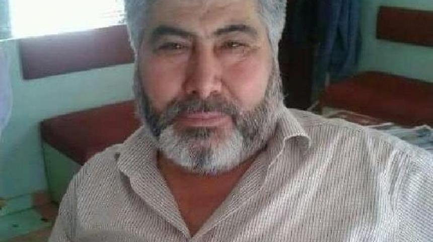 Kasksız Motosikletli Kazada &Ouml;ld&uuml;