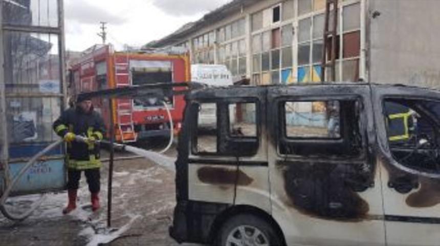 Facia Ucuz Atlatıldı