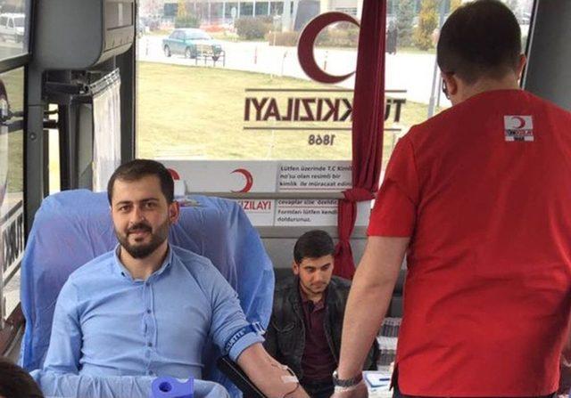 Uşak Üniversitesi Ahıska Öğrenci Topluluğu Kan Bağışladı