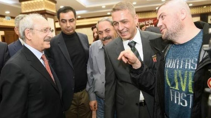 Chp Lideri Kılı&ccedil;daroğlu Gazi Ve Şehit Yakınlarıyla Bir Araya Geldi