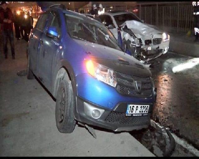 Zeytinburnu'nda Trafik Kazası: 1 Yaralı