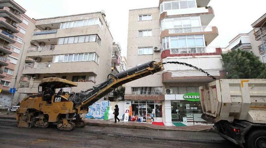 Karşıyaka&rsquo;nın Sokakları G&uuml;zelleşiyor