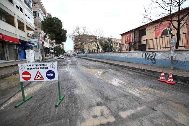 Karşıyaka’nın Sokakları Güzelleşiyor