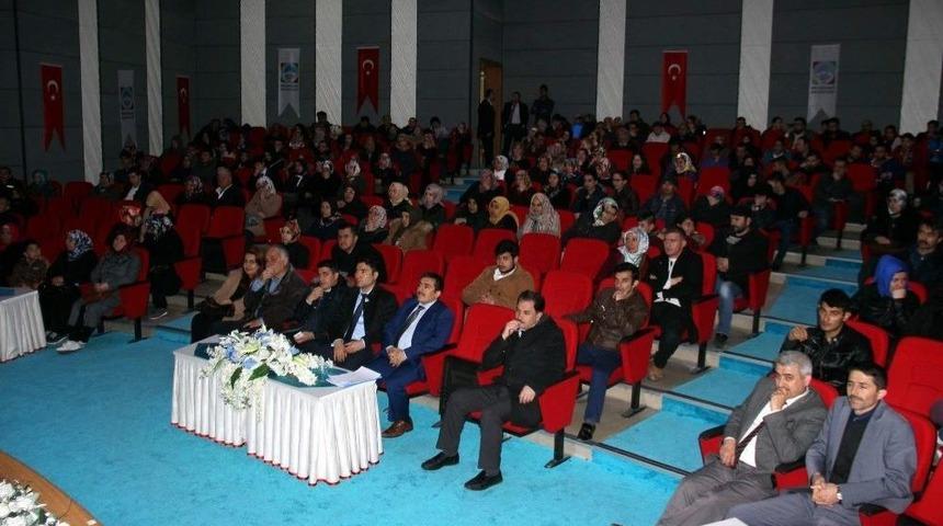 2 Bin Kişilik İşe 3 Bin 900 Kişi Başvurdu