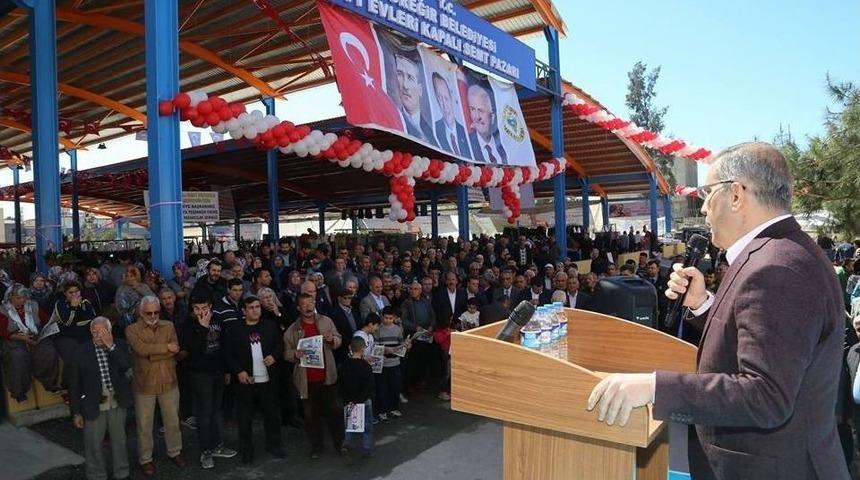 Y&uuml;reğir İkinci Semt Pazarına Kavuştu