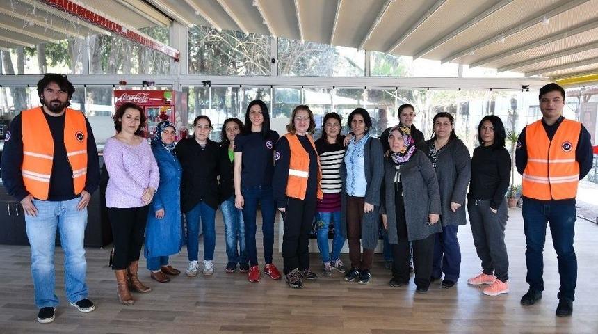 Muratpaşa Belediyesi&rsquo;nden &Ouml;zel Annelere İlk Yardım Kursu