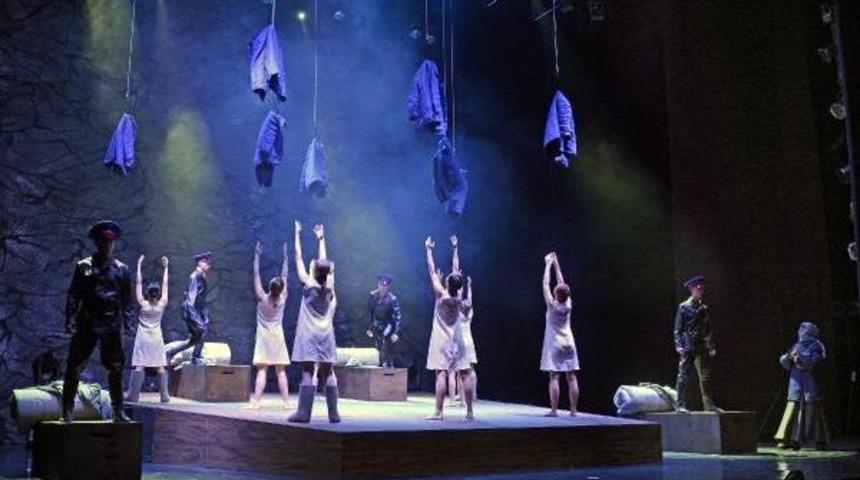 Tiyatro Meşalesi Adana'da Yanacak