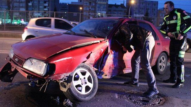 Kocaeli’de Trafik Kazası: 5 Yaralı