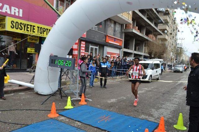 Batman’da Yarı Maratonu Düzenlendi