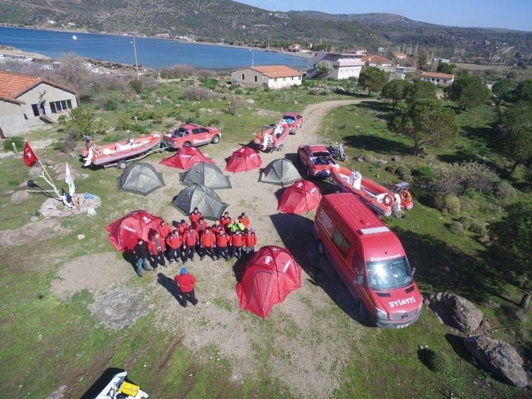 18 Mart İ&ccedil;in 18 İtfaiye Dalgıcı 18 Metreye Dalış Yaptı