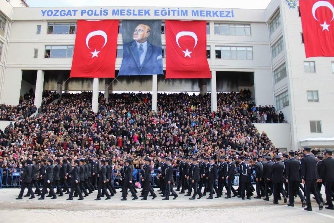 Yozgat Pomem&rsquo;de Bin 100 &Ouml;ğrenci Mezun Oldu