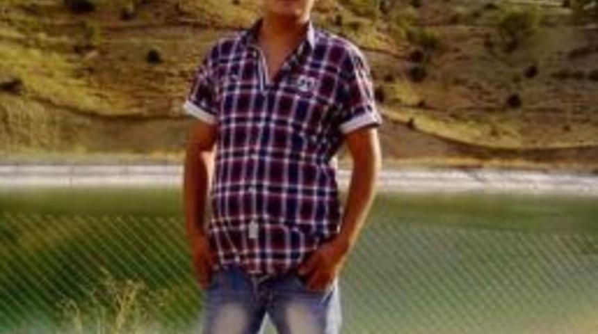 Arkadaşını &Ouml;ld&uuml;r&uuml;p Toprağa G&ouml;md&uuml;