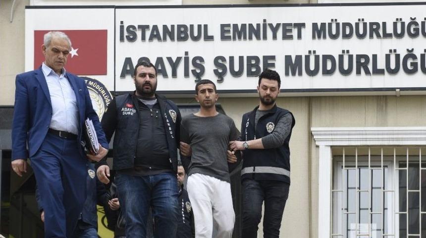 Sokak Ortasında Yaşanan Dehşet Kamerada