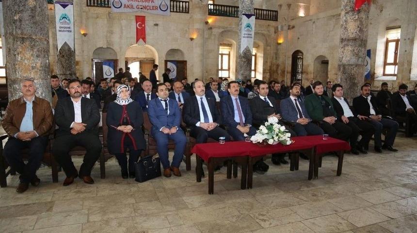 Başkan Ekinci, Gen&ccedil;lerle Buluştu