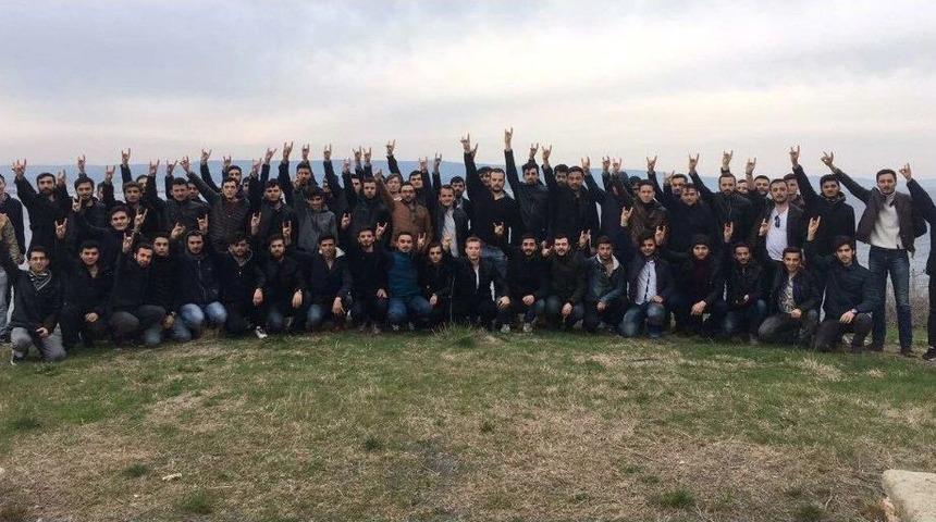 &Uuml;lk&uuml;c&uuml;ler &Ccedil;anakkale&rsquo;ye &Ccedil;ıkartma Yaptı