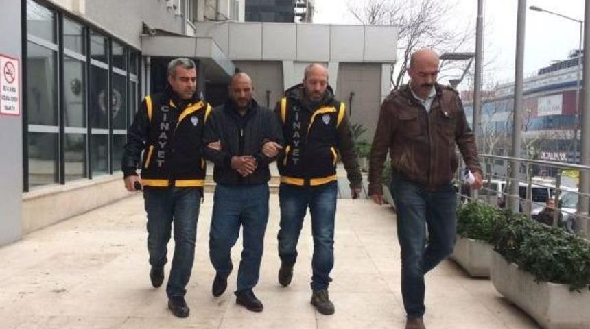 Ablasını Dedikodu Y&uuml;z&uuml;nden &Ouml;ld&uuml;rm&uuml;ş