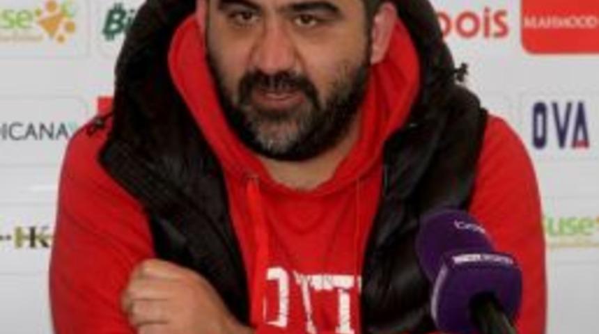 &Uuml;mit &Ouml;zat: &ldquo;bazen K&ouml;t&uuml; Oynarken Kazanıyorsunuz&ldquo;