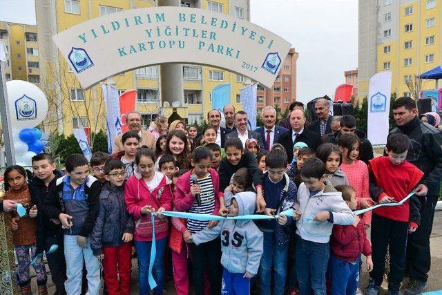 Yıldırım Belediyesi’ndeen Yiğitler Mahallesi’ne Yeni Park