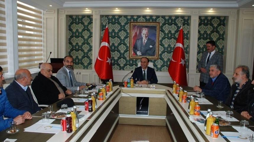 Adıyaman Masterler Spor Kulübünden Vali Abdullah Erin’e Ziyaret