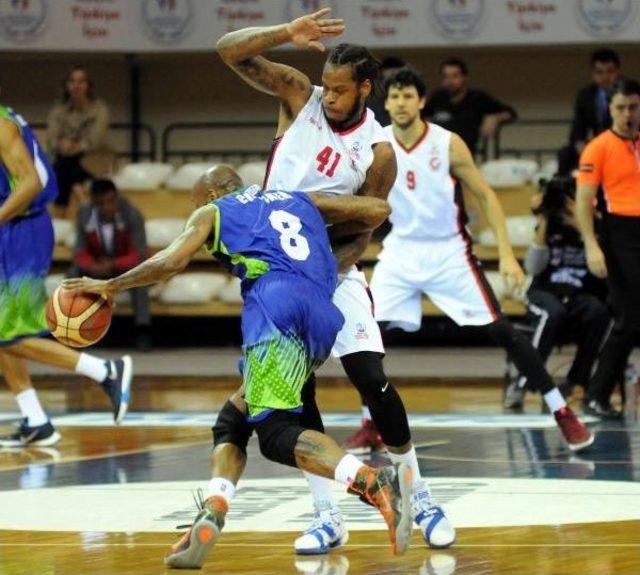 Gaziantep Basketbol-Tofaş: 95-82