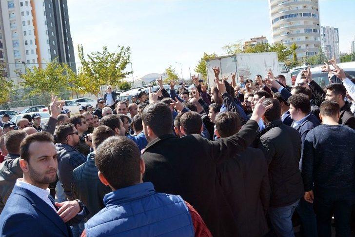 Meral Akşener Mersin’de Protesto Edildi G4