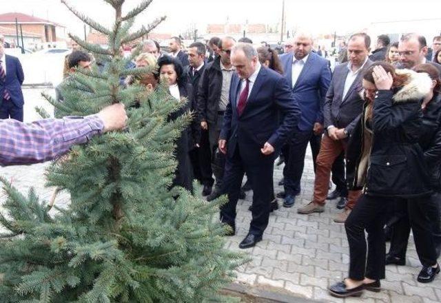 Bakan Özlü: Ar-Ge Merkezi Kuranları Teşvik Edeceğiz (2)