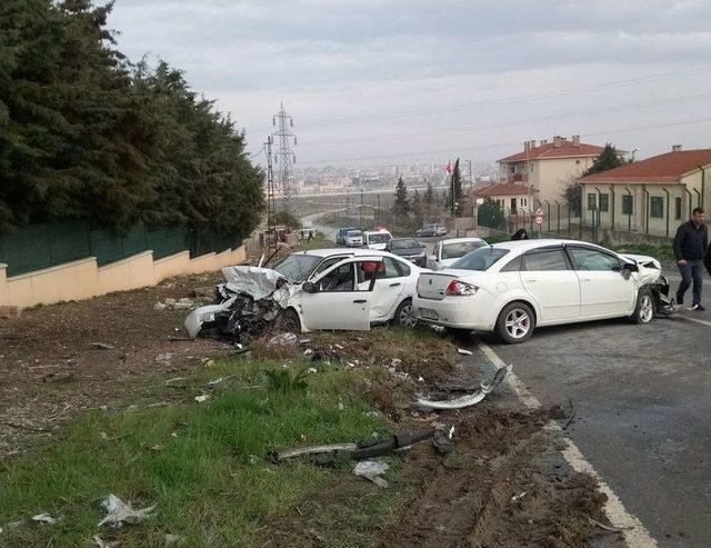 (özel) Silivri’deki Kazada 1,5 Yaşındaki Bebek Can Verdi