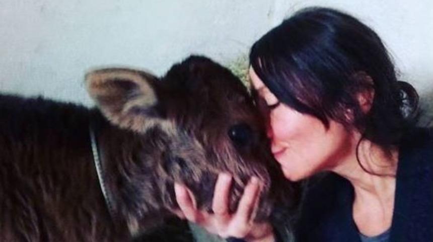 &rsquo;kadife&rsquo;nin &Ouml;l&uuml;m&uuml; Gen&ccedil; Kadını Sarstı