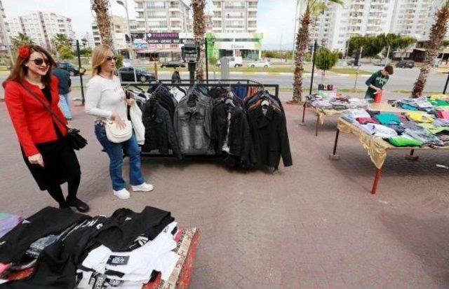 Antalya'da Esnaf İranlı Turist Bekliyor