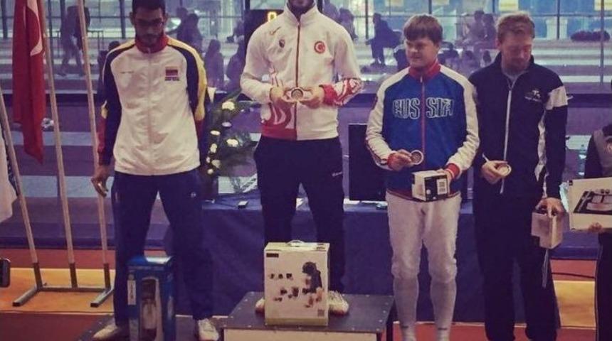 Satellite Turnuvası&rsquo;nda İki Altın Madalya