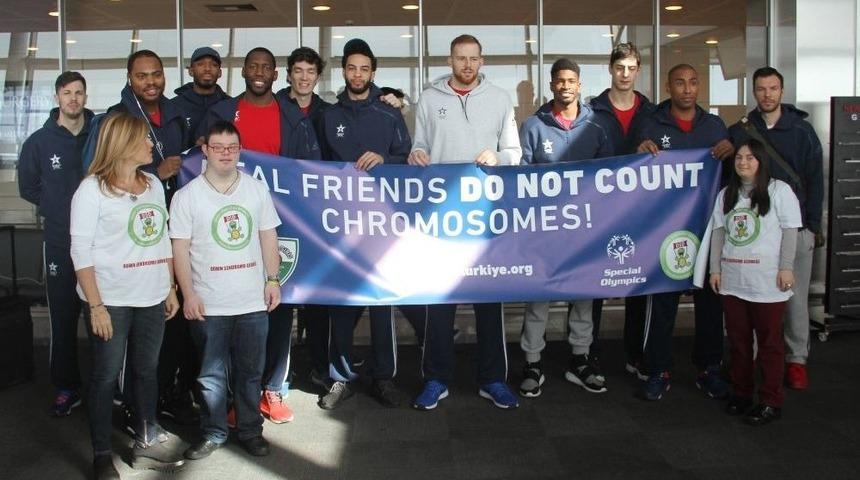 Anadolu Efes&rsquo;in &Ouml;zel Konukları