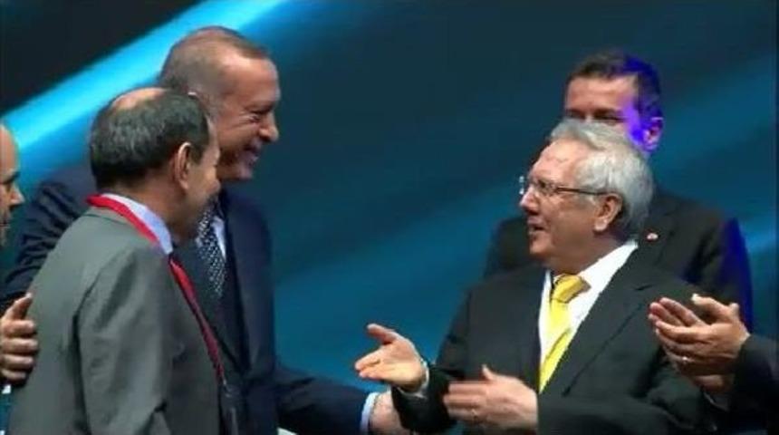 Cumhurbaşkanı Erdoğan, &Ouml;zbek Ve Yıldırım'ı Bir Araya Getirdi