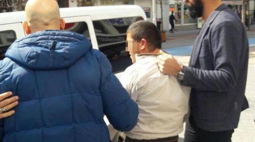 &Uuml;niversite &Ouml;ğrencisini S&ouml;zl&uuml; Taciz Eden Şahıs Lin&ccedil; Ediliyordu