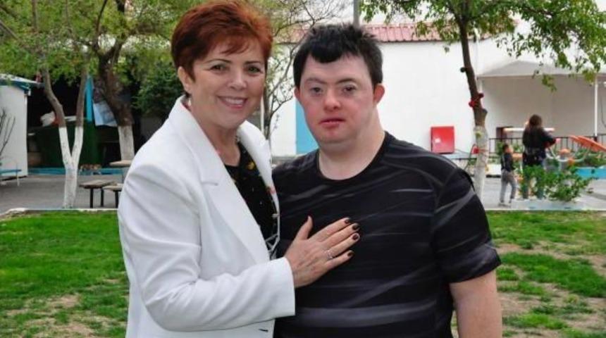 Bir Annenin Down M&uuml;cadelesi